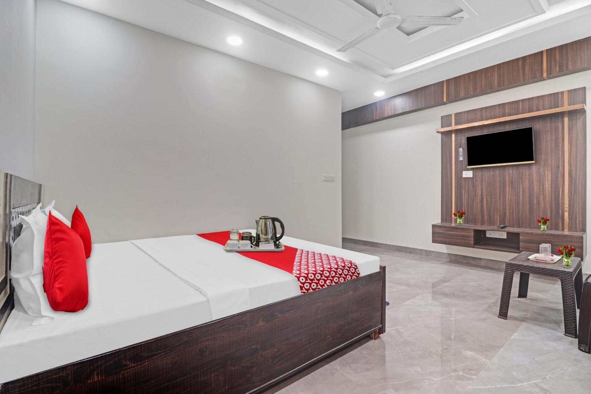 Hotel O Amazing Guest House New Delhi Exterior photo